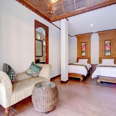 Hastinapura Residence ジンバラン エクステリア 写真