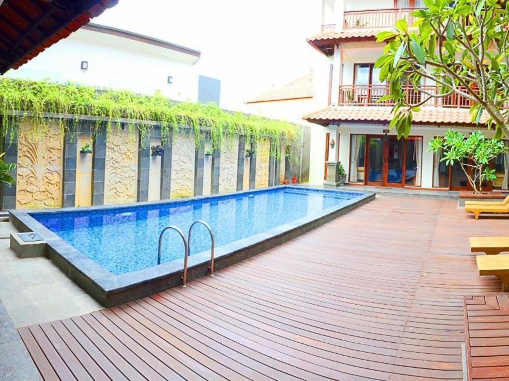 Hastinapura Residence ジンバラン エクステリア 写真