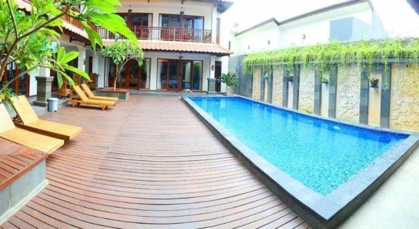 Hastinapura Residence ジンバラン エクステリア 写真
